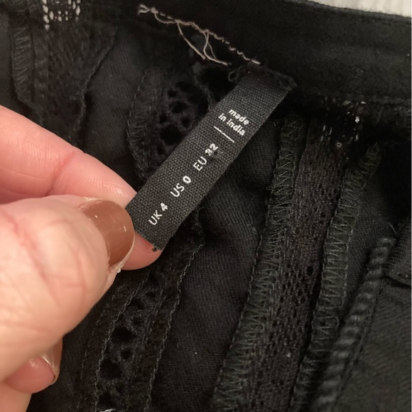 Anthropologie black embroidered ruffle sleeveless top - Picture 16 of 16